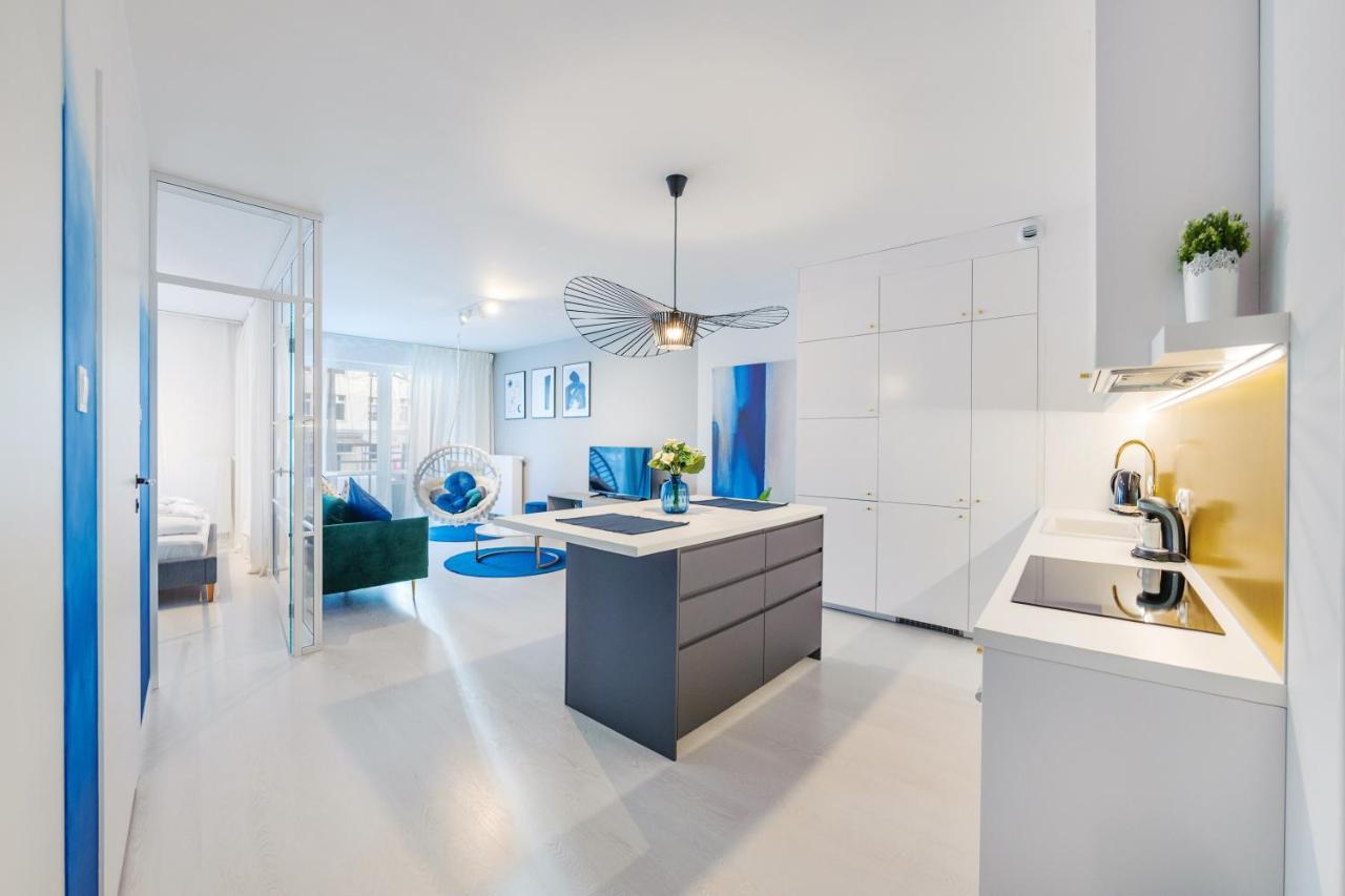 Apartamenty Sun & Snow Riverfront Гданск Екстериор снимка